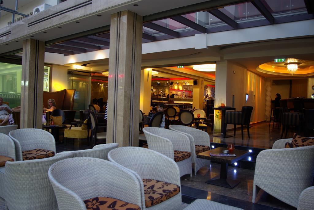 Dion Hotel Paralia Katerinis Bagian luar foto
